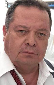 Moya, Rubén